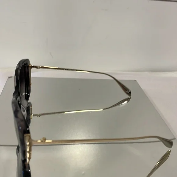 ALEXANDER MCQUEEN AM0339S-002 SUNGLASSES - Picture 3 of 11